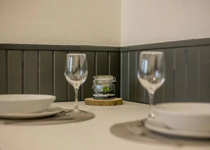 The 5th - Cosy Coeur Historique - Cathedrale דירה